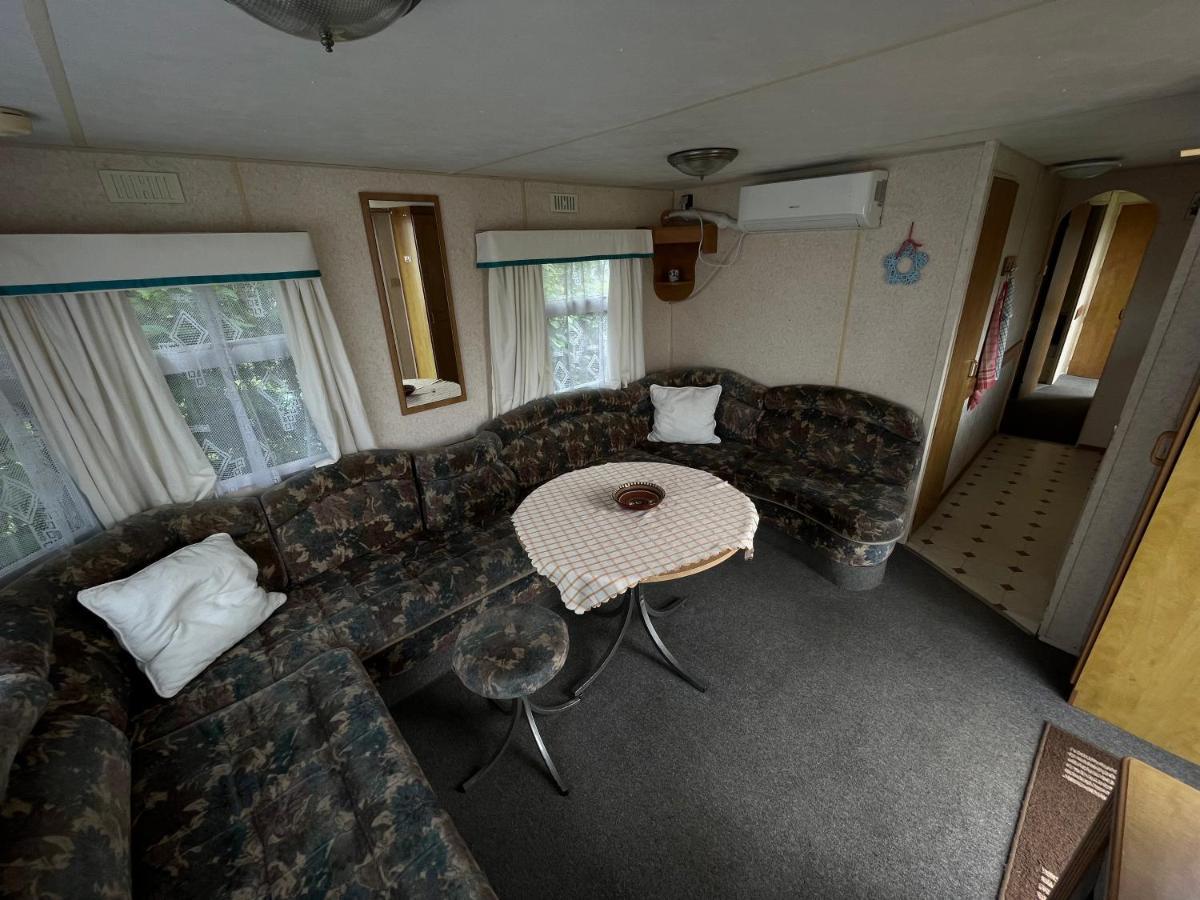 Autocamp Free Star - Mobilheimy Apartment Strachotin Exterior foto